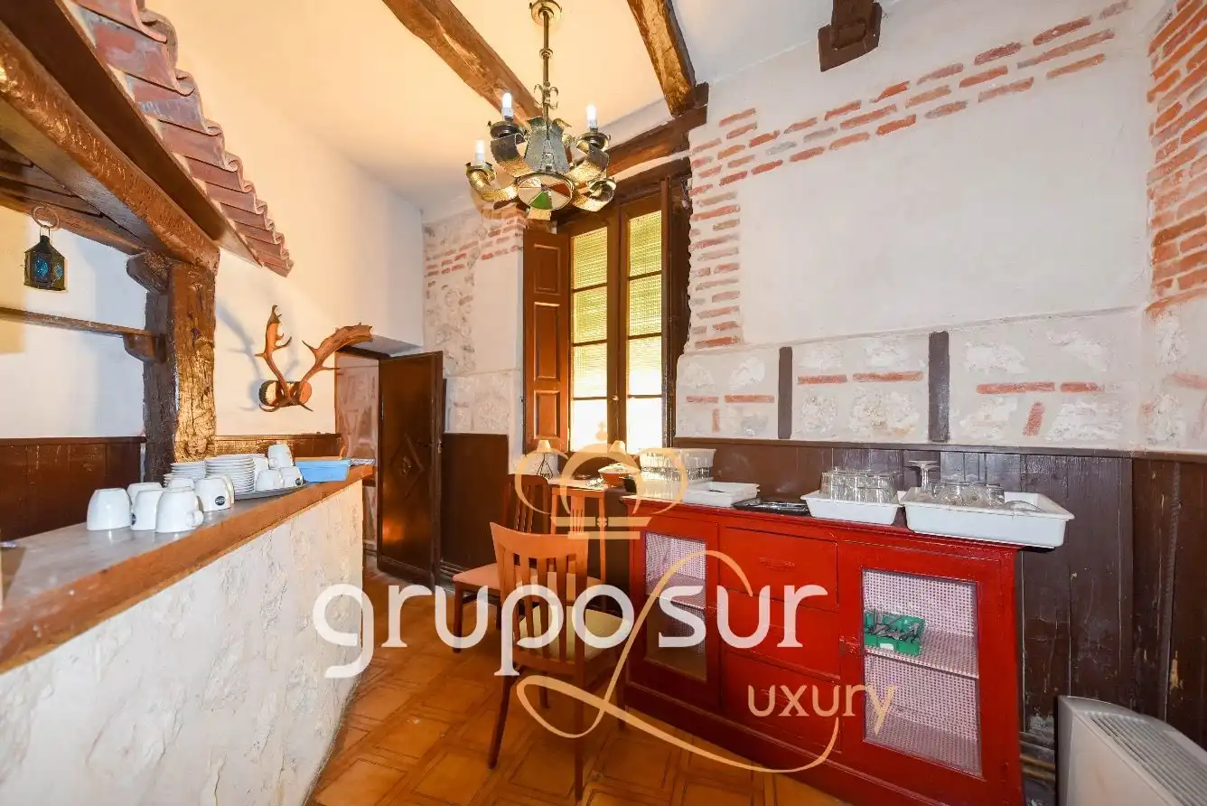 Kitchen of Country homes for sale in Olmedo  with Heating, Private garden and Parquet flooring