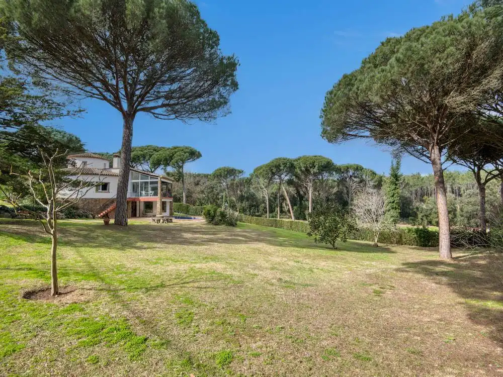 Villa mit Garten zum Verkauf in Golf Costa Brava, imagen 6