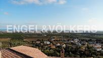 Vista exterior de Finca rústica en venda en Vinaròs amb Aire condicionat, Calefacció i Jardí privat