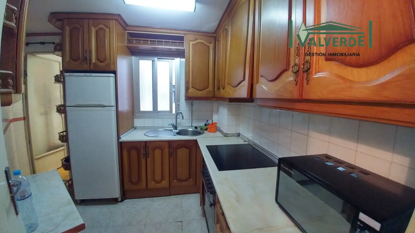 Küche von Wohnung zur Miete in Granada mit Möbliert, Ofen und Waschmaschine