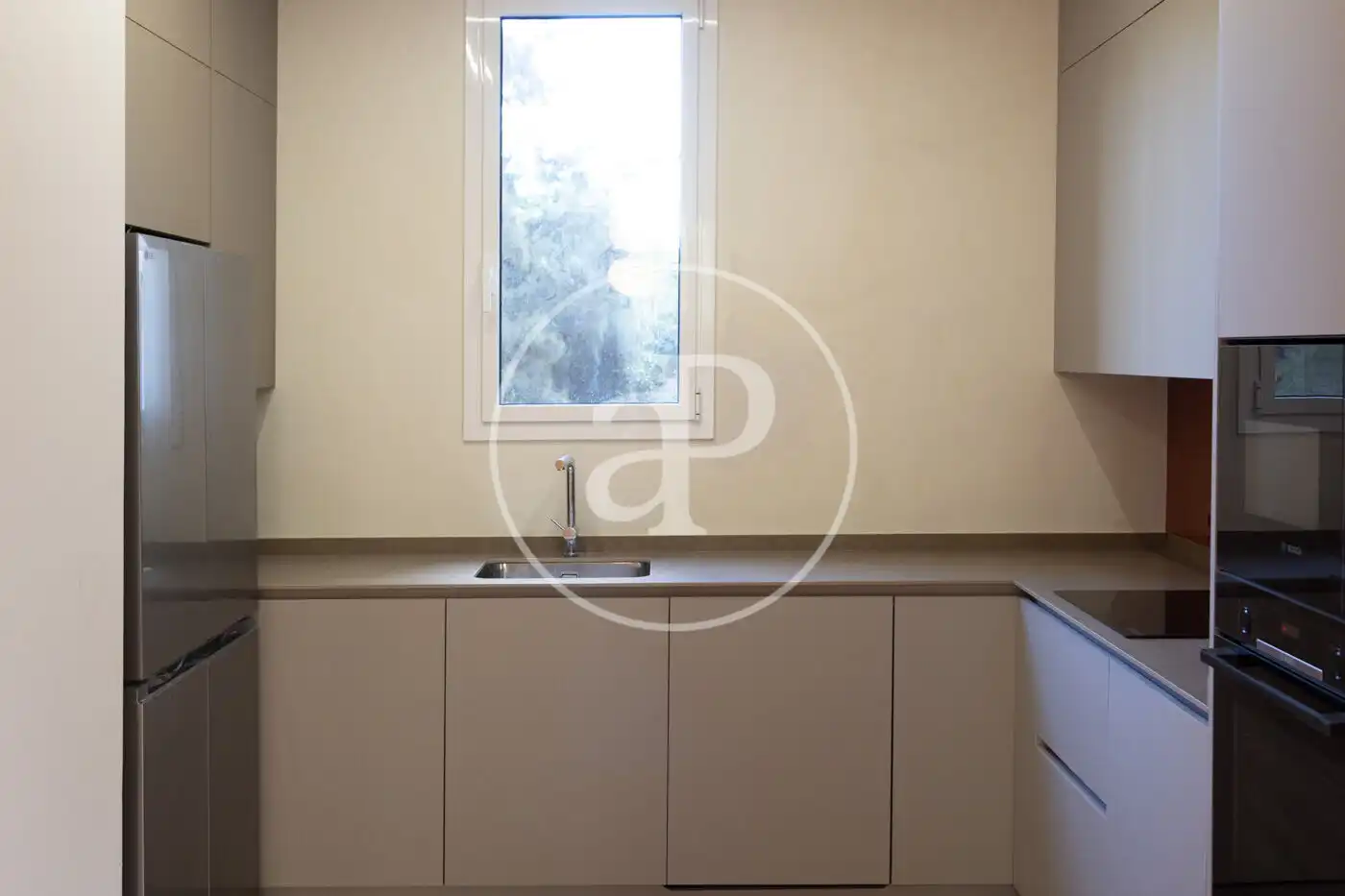 Appartamento con terrazza in vendita a Carrer de la Diputació, imagen 8