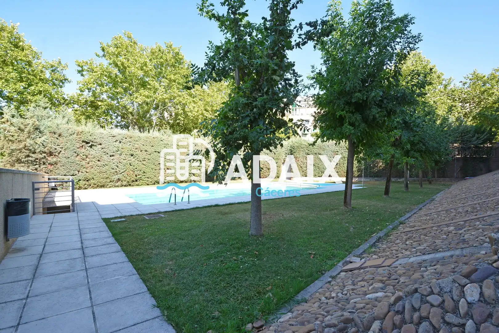 Jardí de Pis en venda en Cáceres amb Aire condicionat, Calefacció i Terrassa