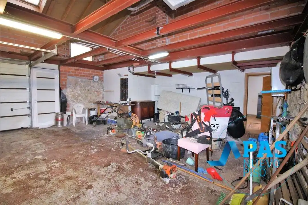 Casa o chalet en venta en El Astillero   con Calefacción, Jardín privado y Trastero