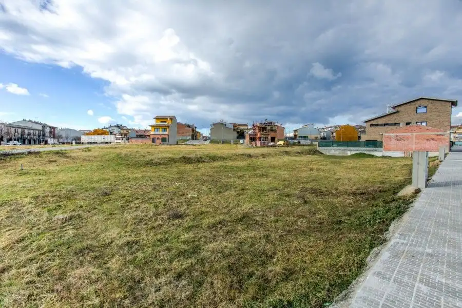 Terreny residencial en venda a Manlleu, imagen 3