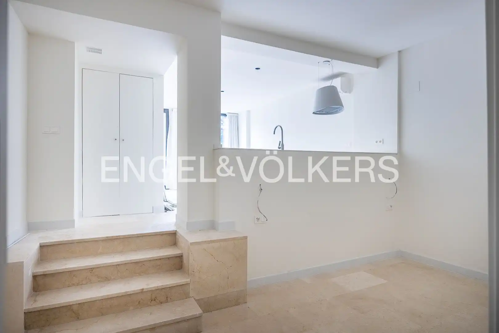 Piso en venta en Sevilla con Aire acondicionado y Calefacción