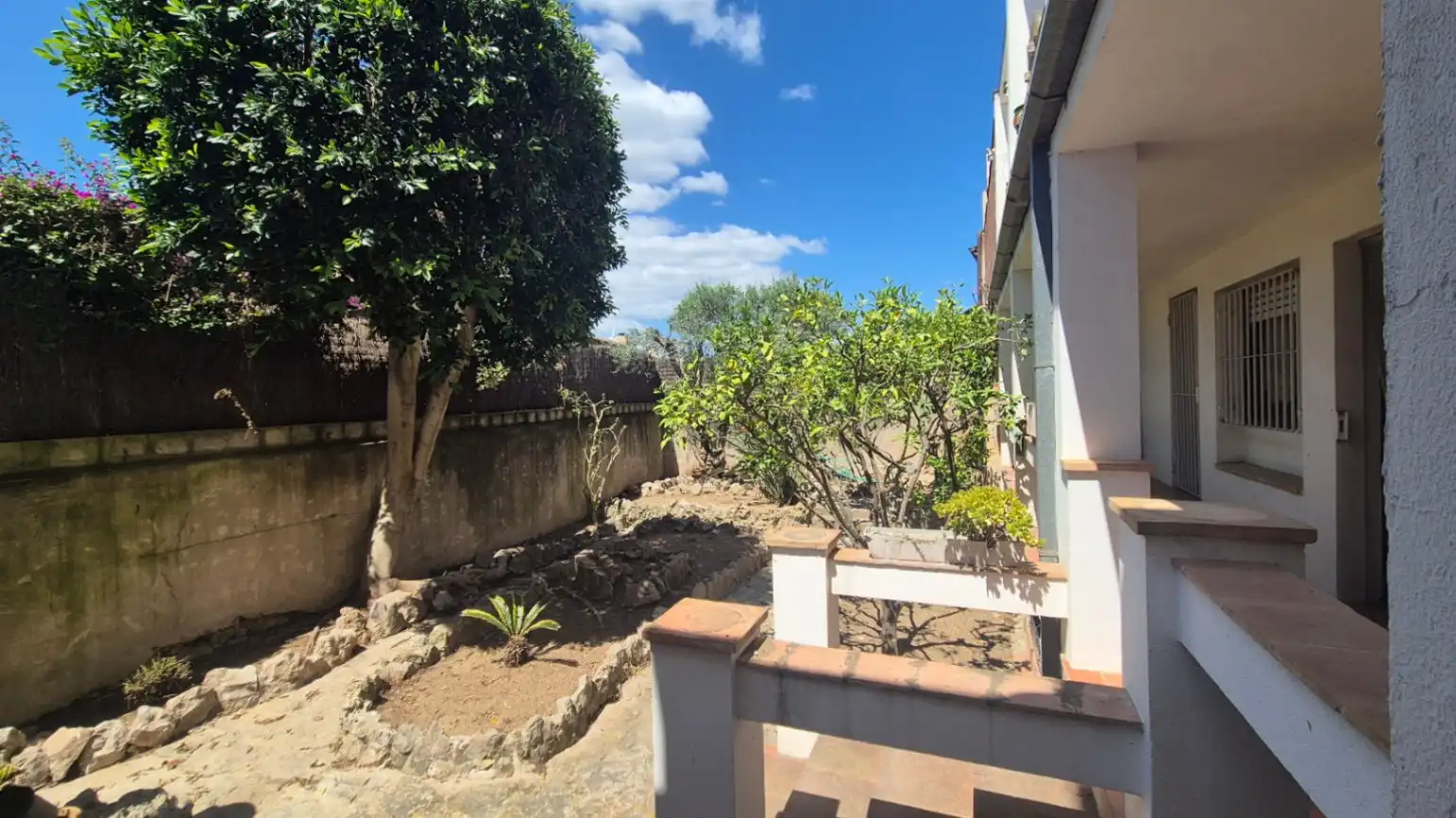 Vista exterior de Finca rústica en venda en Palafrugell amb Aire condicionat, Calefacció i Jardí privat
