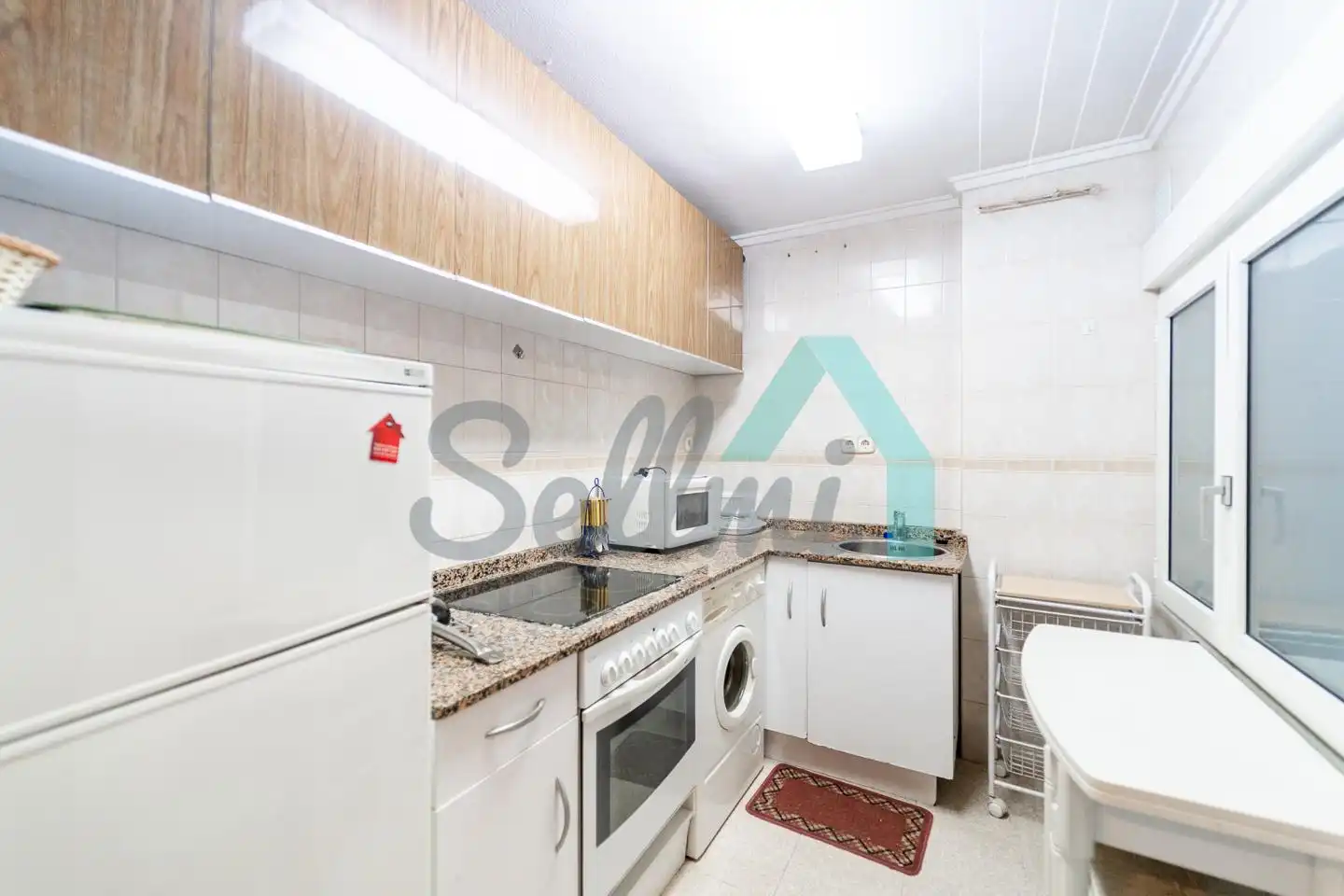 Kitchen of Flat for rent in Gijón   with Heating, Parquet flooring and Furnished