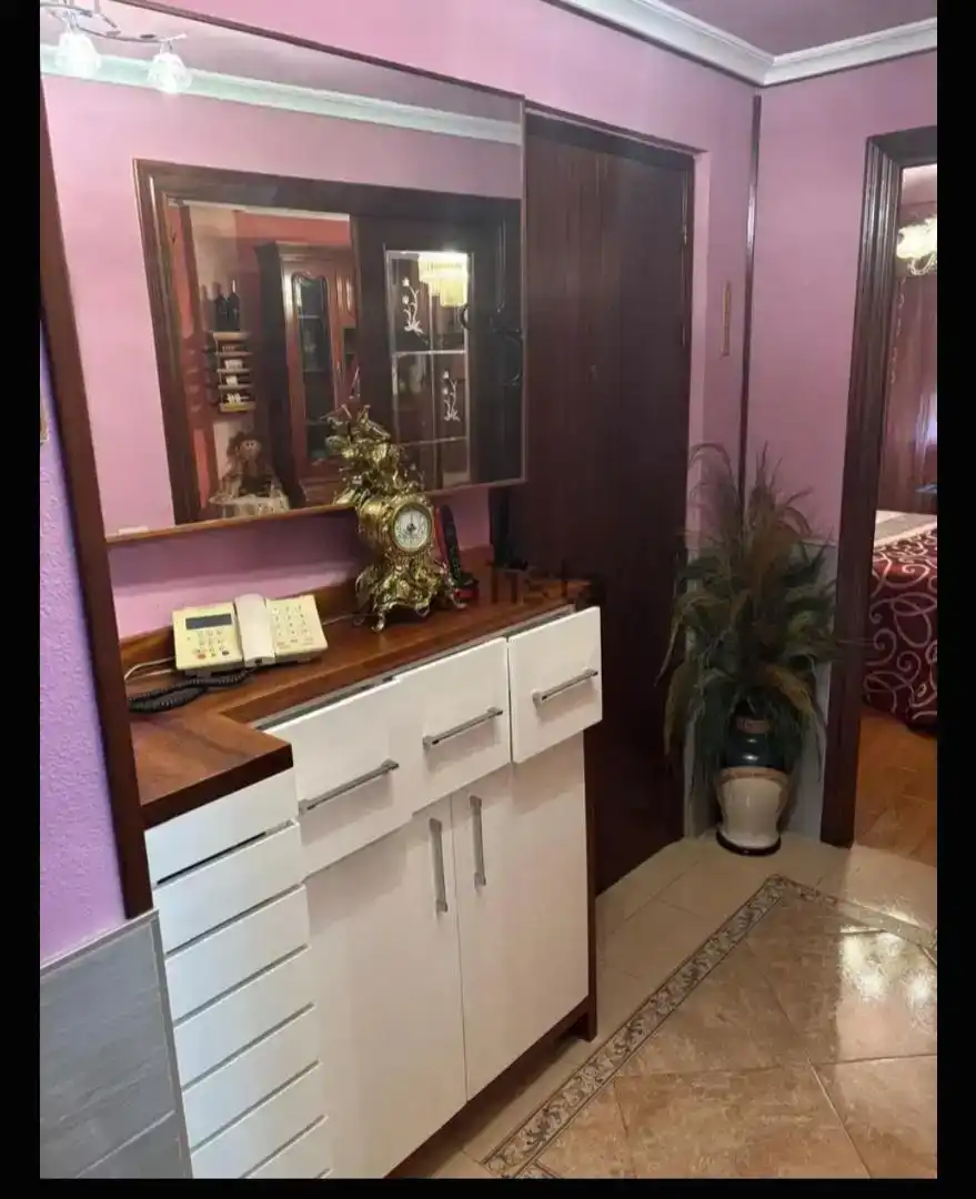Cocina de Piso en venta en La Robla  con Trastero, Amueblado y Horno