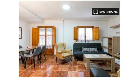 Foto 2 de Apartament per a compartir a Alfalfa - Santa Cruz,  Sevilla Capital