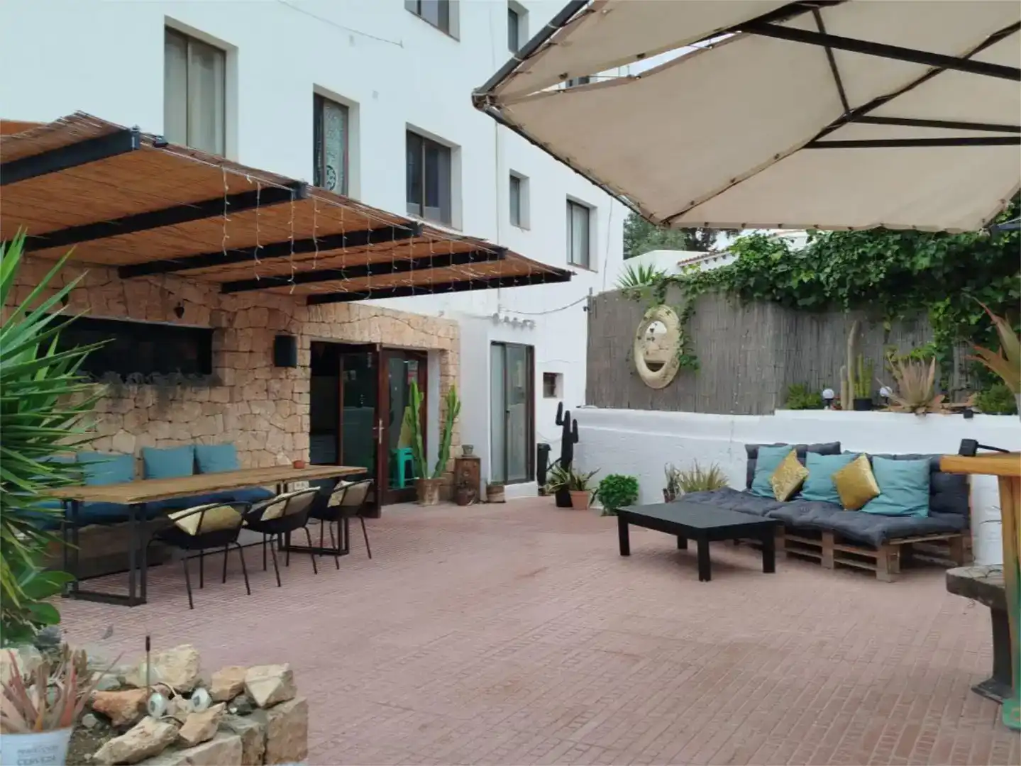 Terrassa de Local en venda en Santa Eulària des Riu