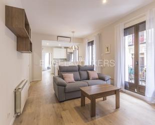 Living room of Apartment to rent in  Madrid Capital  with Air Conditioner, Heating and Furnished