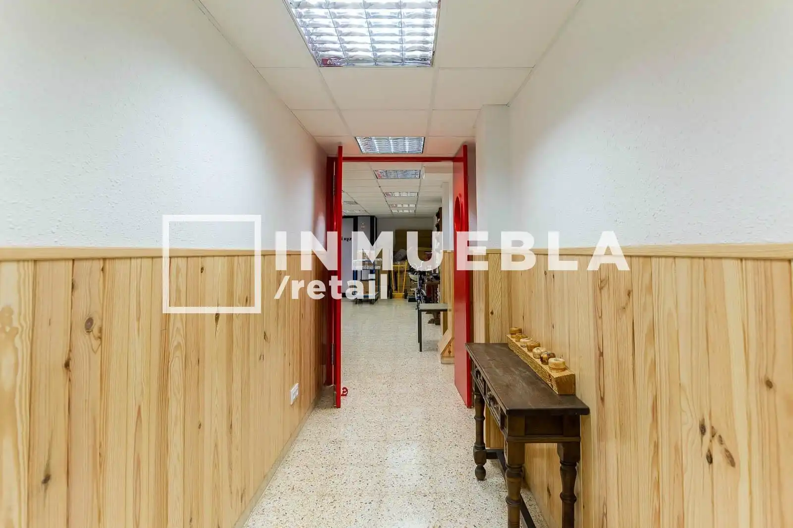 Local en venta en Barcelona con Aire acondicionado, Terraza y Alarma