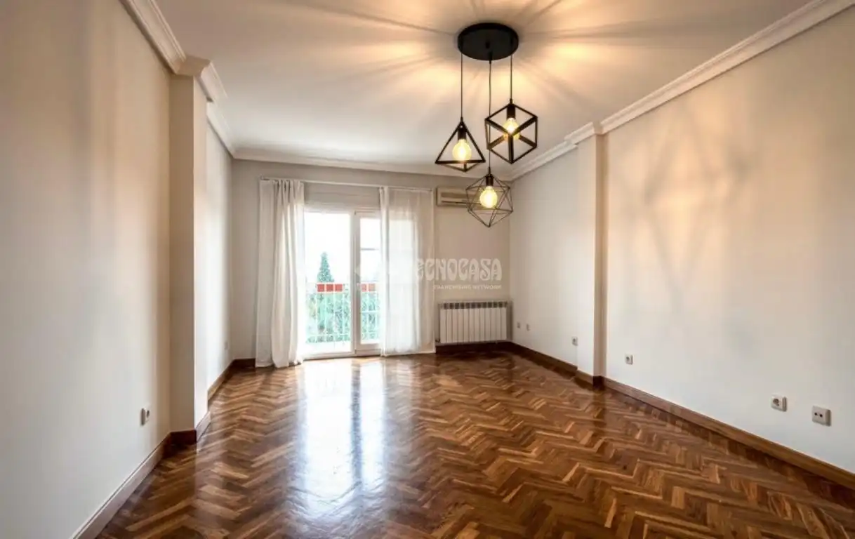 Sala d'estar de Pis en venda en Coslada