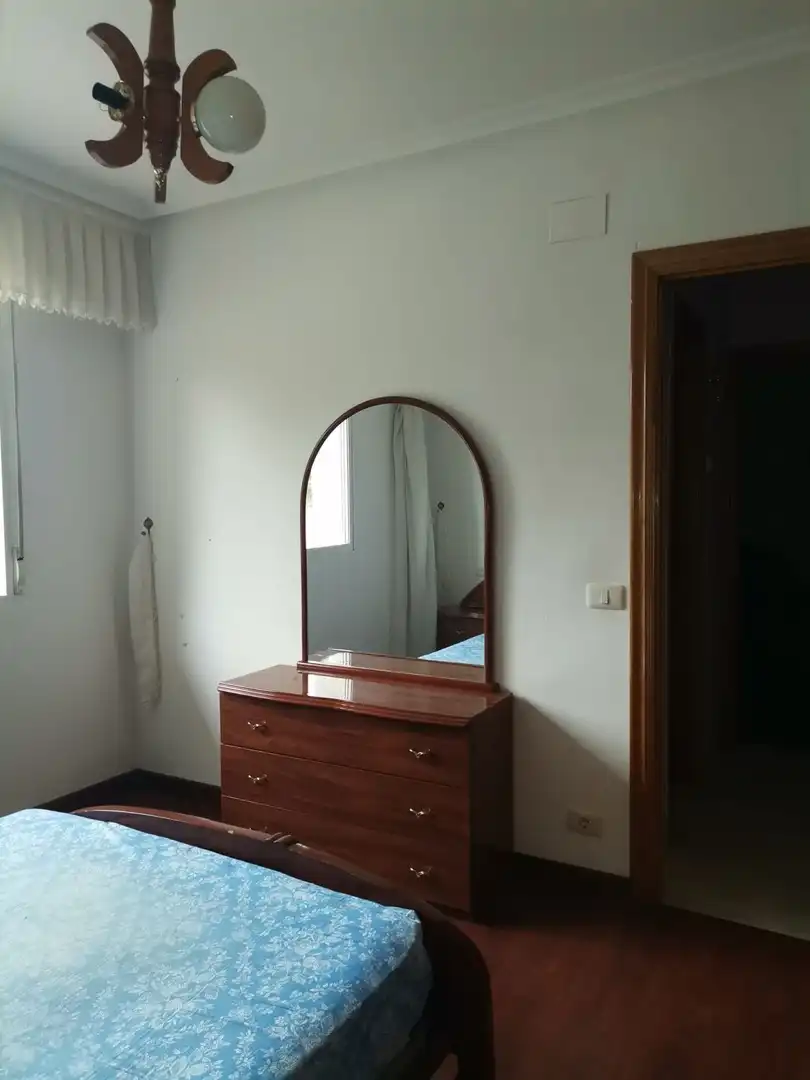 Habitación de Casa o chalet de alquiler en A Mezquita  con Calefacción, Terraza y Trastero