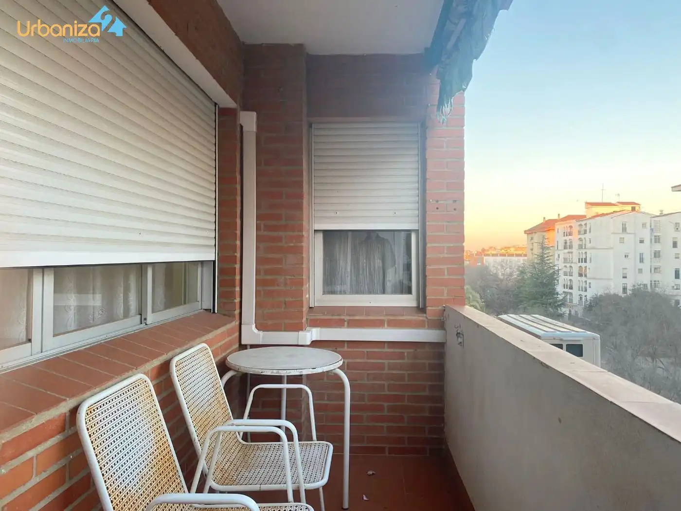Flat for rent in Calle Antonio Pesini, Valdepasillas - La Paz - Huerta Rosales