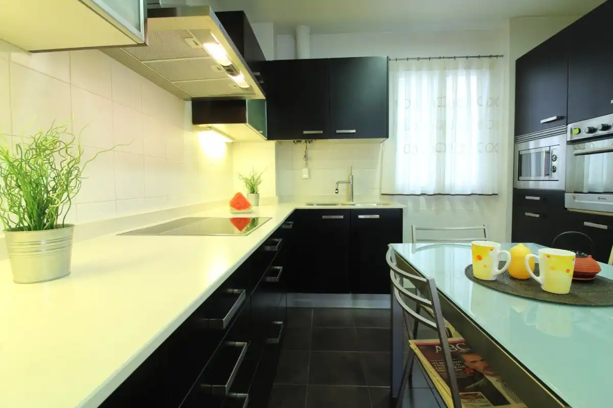 Cocina de Piso de alquiler en Valencia con Aire acondicionado, Calefacción y Parquet