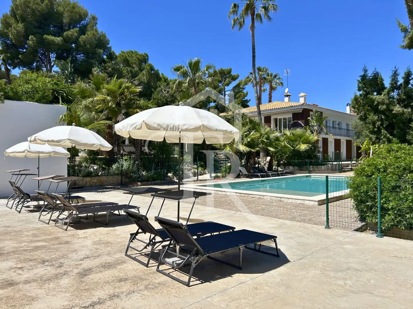 Vista exterior de Casa o chalet en venta en Roda de Berà con Aire acondicionado, Calefacción y Jardín privado
