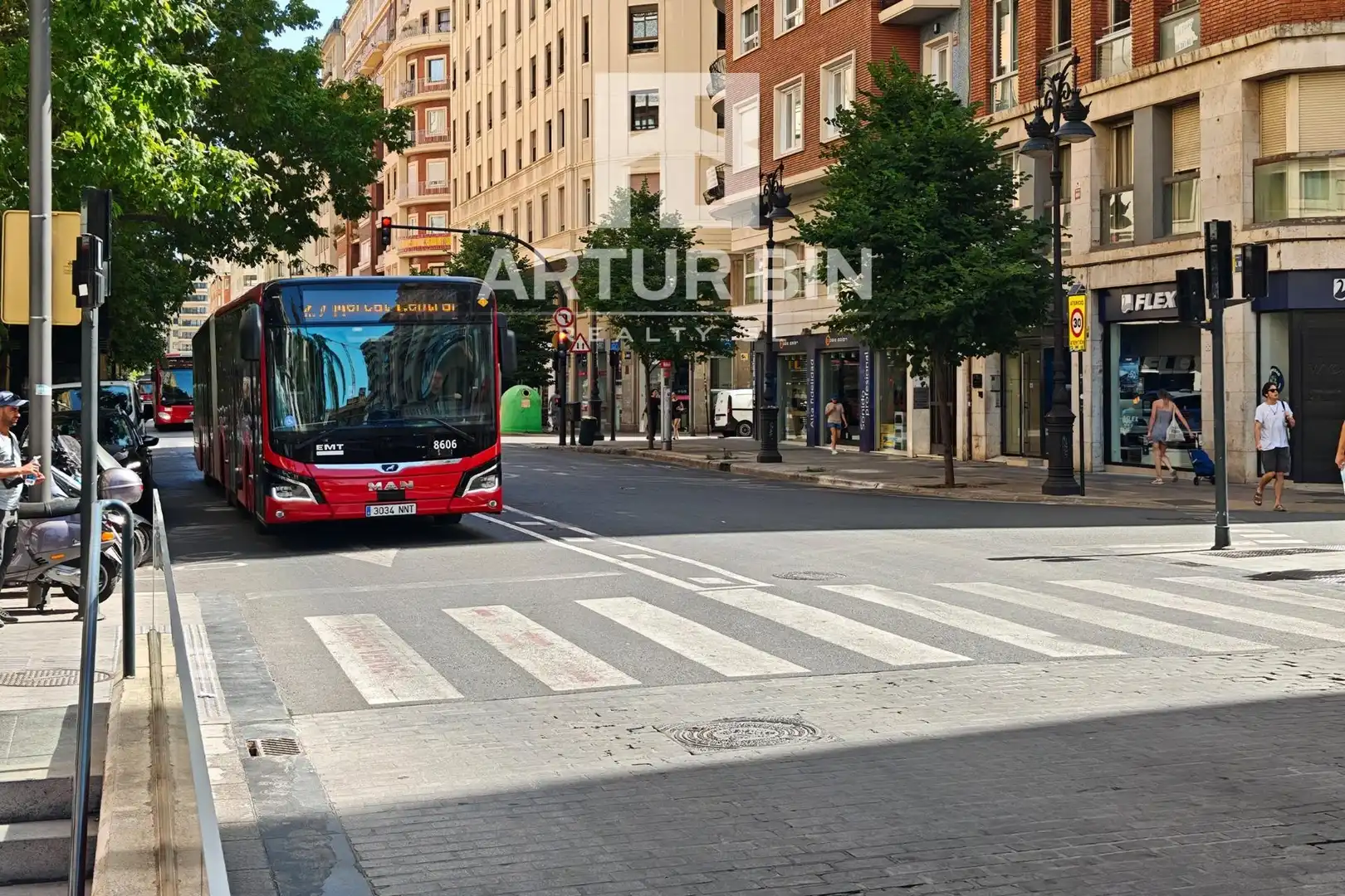 Vista exterior de Apartamento en venta en Valencia con Terraza