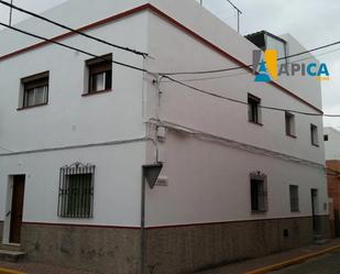 Vista exterior de Casa o xalet en venda en Los Barrios amb Terrassa