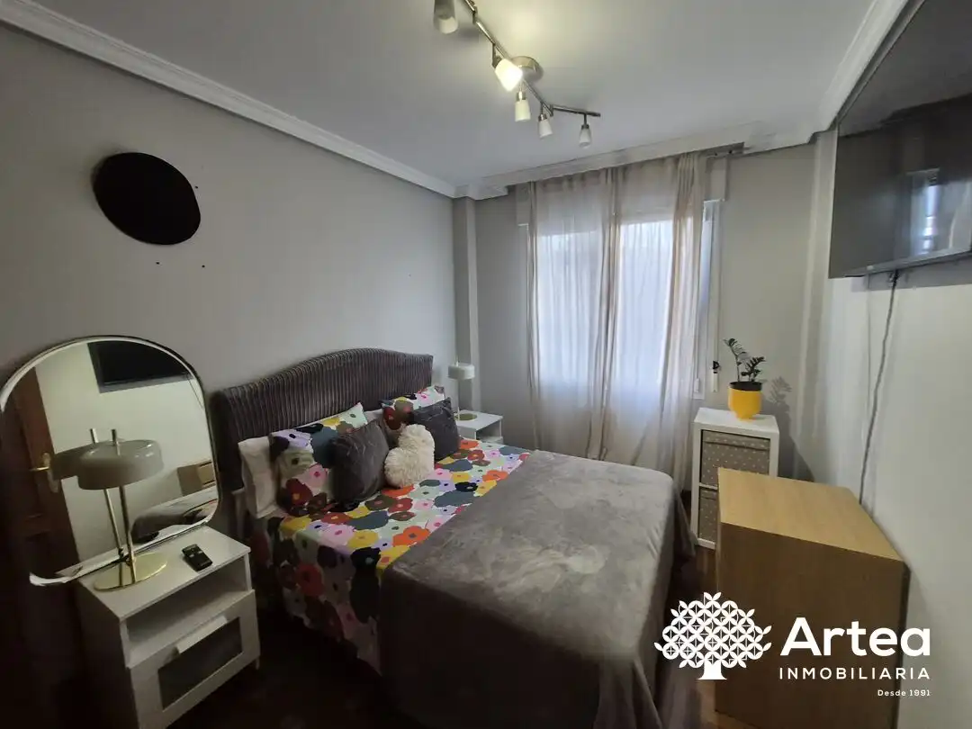 Habitación de Piso en venta en Bilbao  con Calefacción