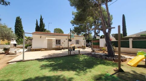 Foto 3 de Casa o chalet de alquiler en Calle Segart, Los Pinares - La Masia, Bétera