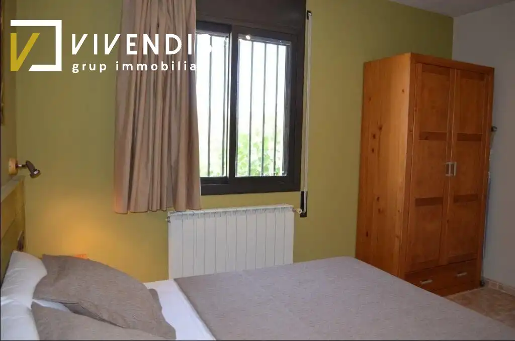 Bedroom of Houses for sale in Les Oluges  with Heating, Private garden and Storage room