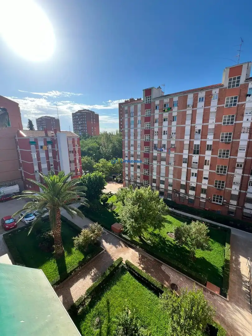 Piso en venta en Latina, imagen 3