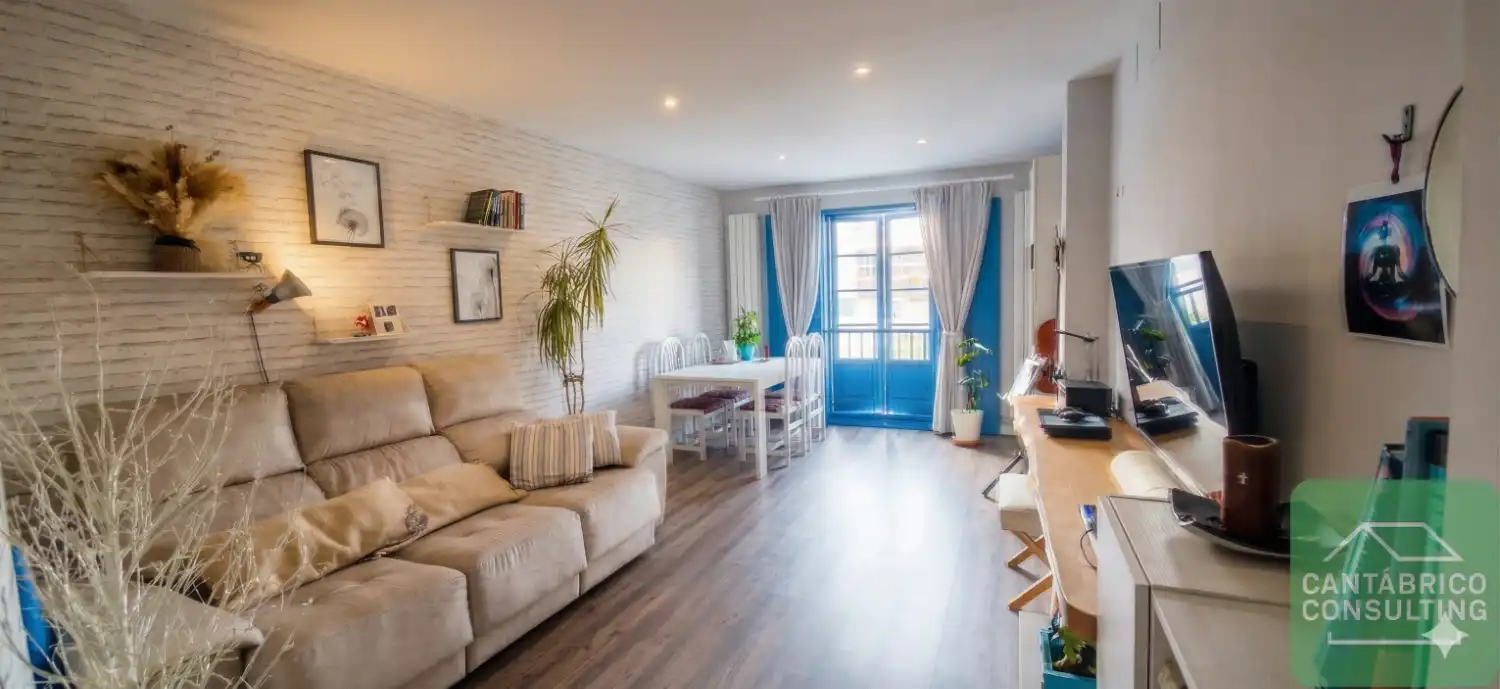 Sala de estar de Piso en venta en Ribadeo con Calefacción y Amueblado