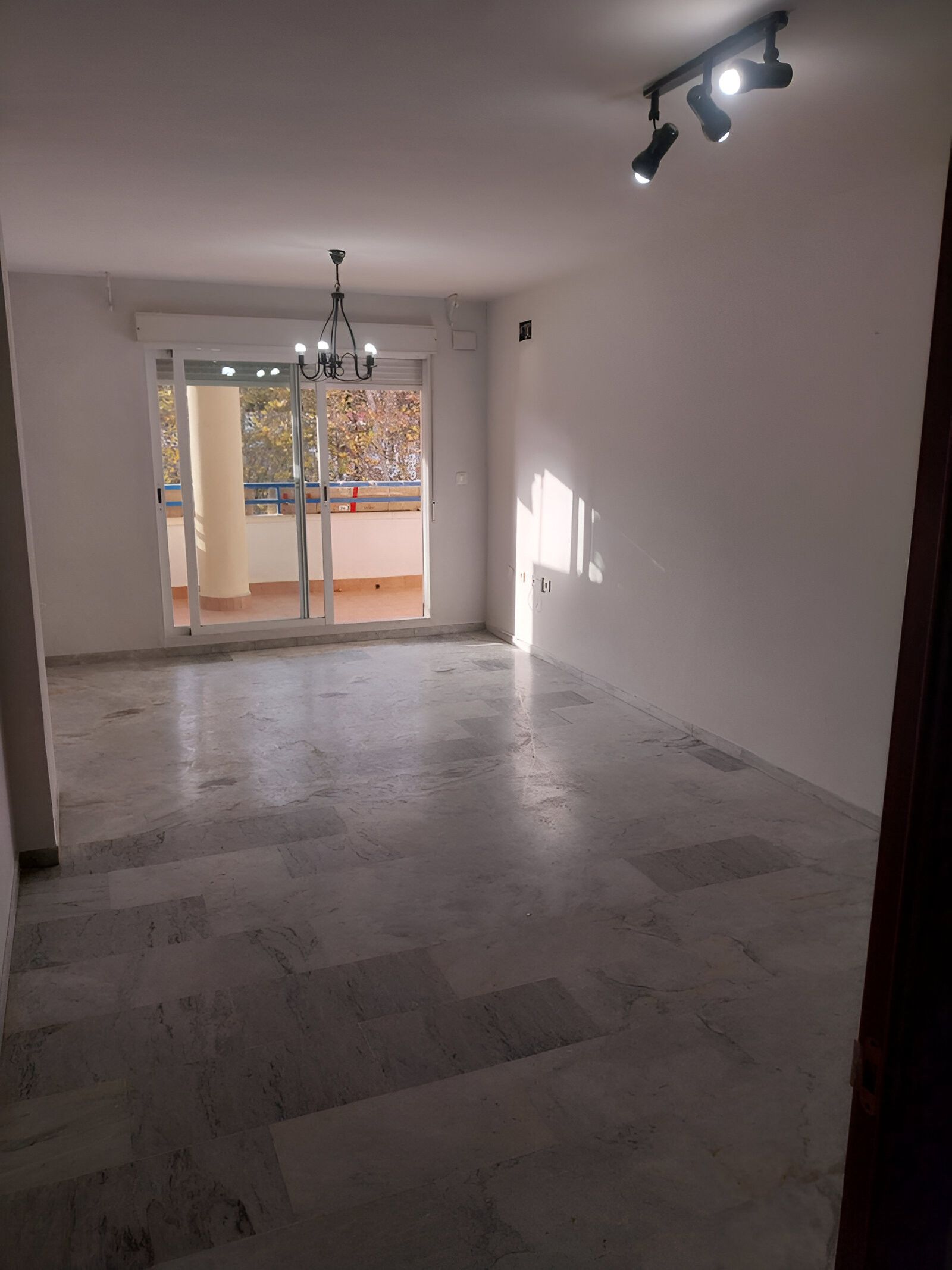 Apartment for sale in Marbella  with Terrace, Storage room and Swimming Pool