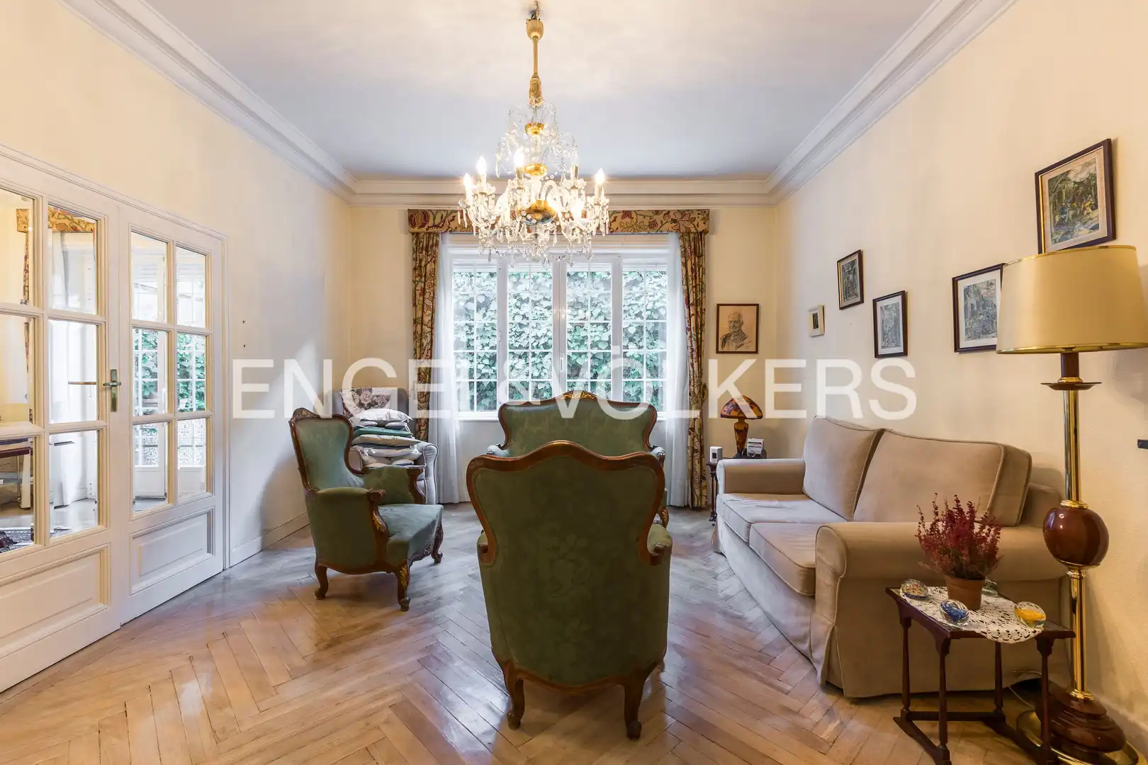 Piso con ascensor en venta en Calle del Príncipe de Vergara, imagen 2
