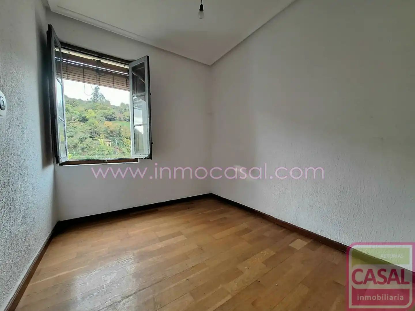 Habitación de Casa o chalet en venta en Mieres (Asturias) con Trastero