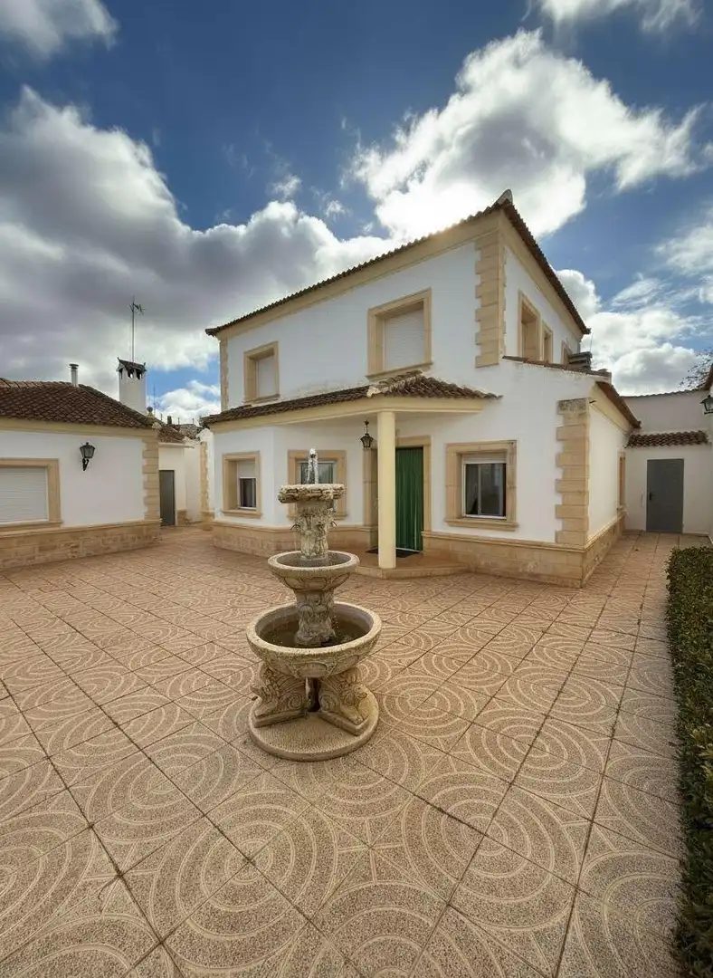 Chalet en venta en Fuensanta