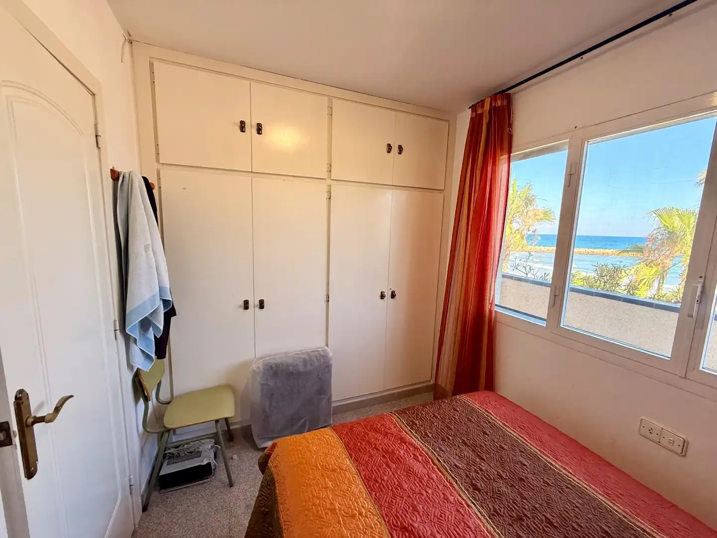 Habitación de Casa adosada en venta en Prat de Vilanova