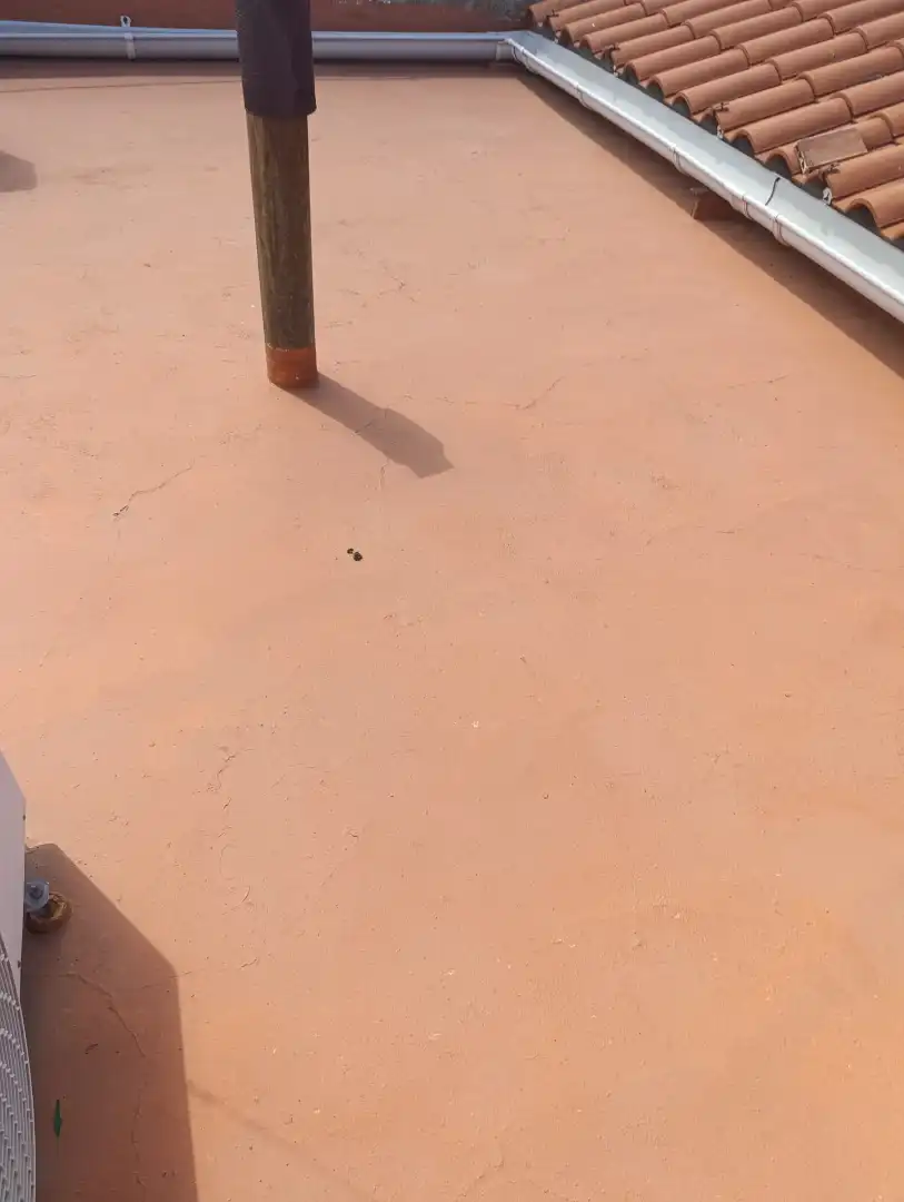 Exterior view of Houses for sale in Mora  with Air Conditioner and Furnished