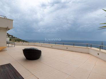 Appartamento con piscina in affitto a Altea Hills