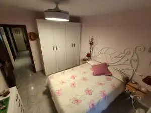 Habitación de Piso en venta en Valencia con Balcón