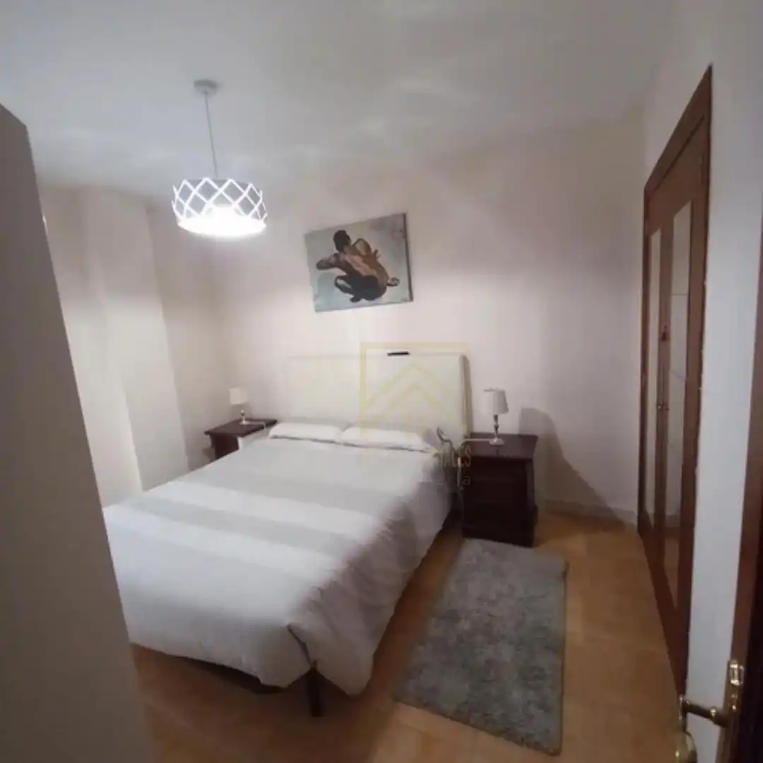 Habitación de Piso de alquiler en Camargo con Calefacción y Amueblado