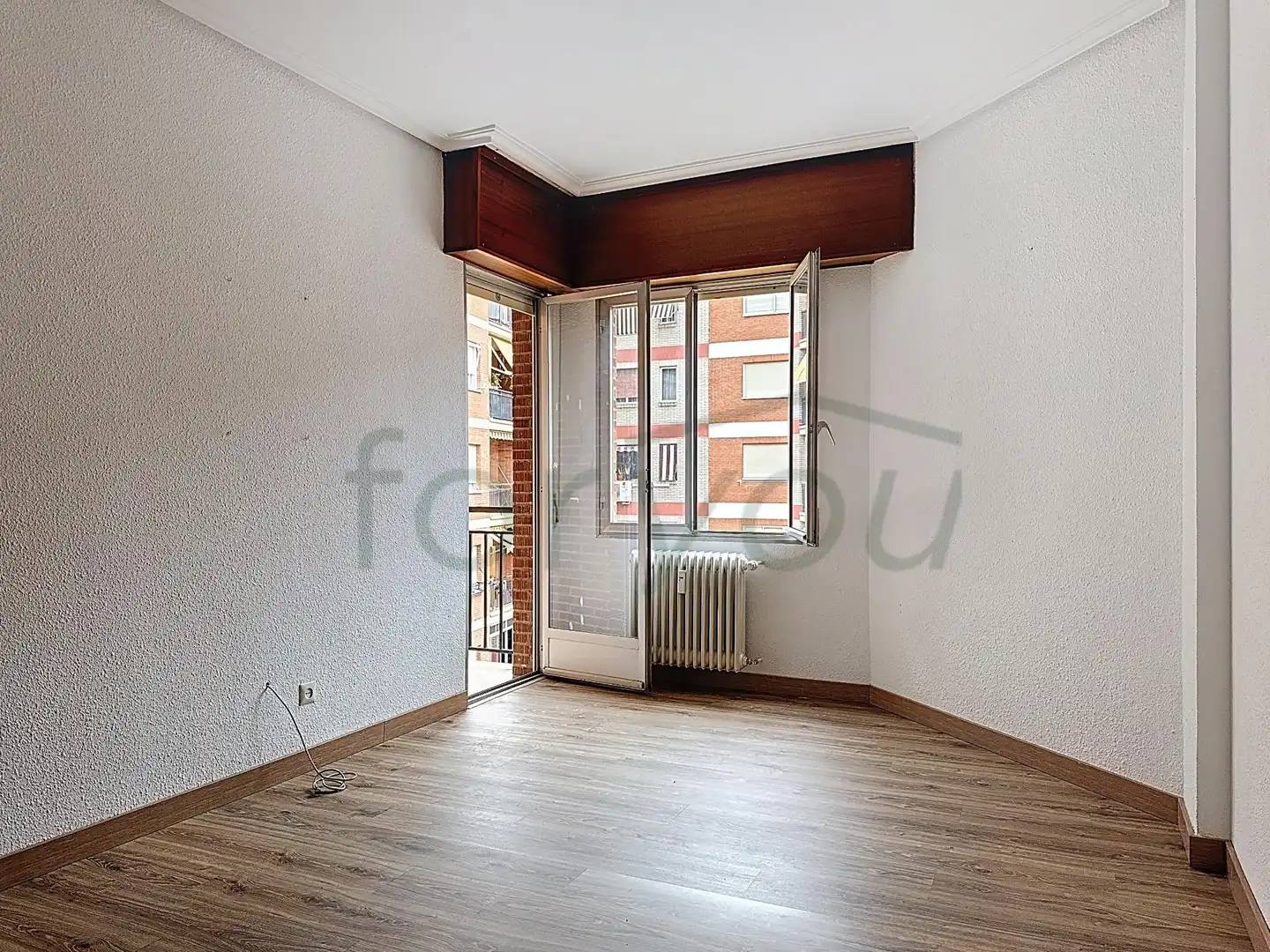 Piso con terraza en venta en Avenida PEREZ GALDOS, imagen 16