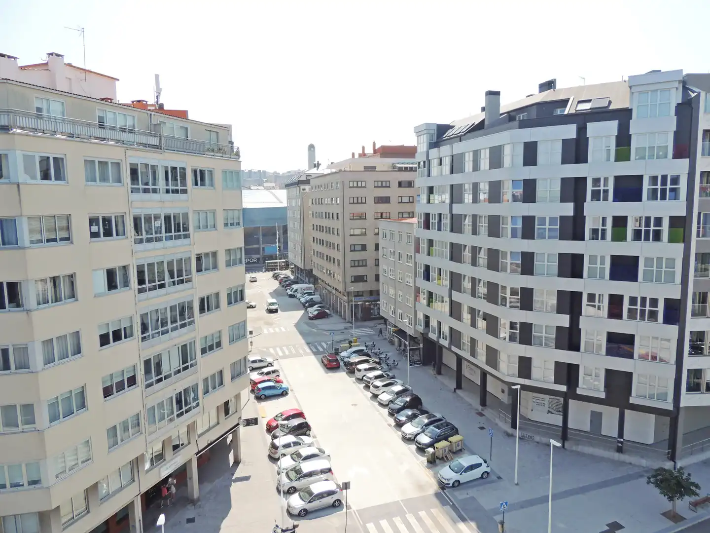 Vista exterior de Piso de alquiler en A Coruña Capital  con Calefacción y Trastero