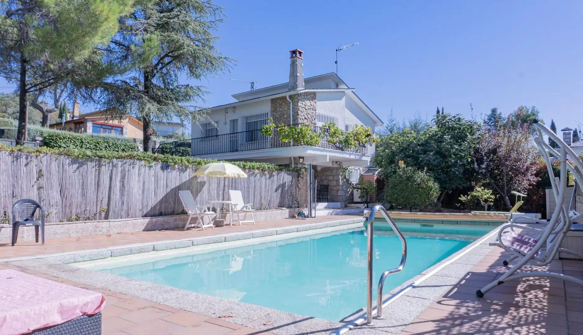 Villa mit Balkon zum Verkauf in Soto del Real