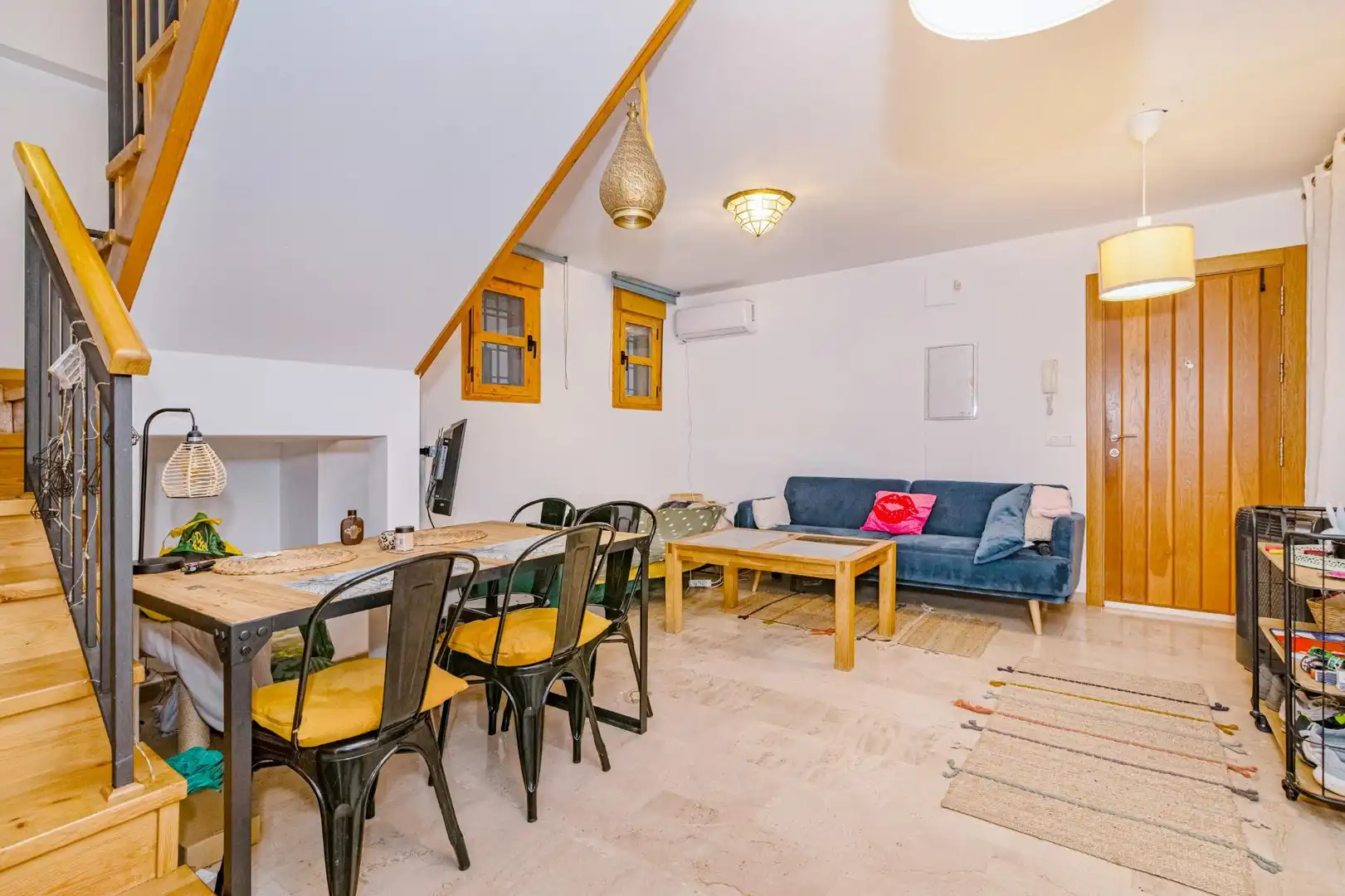 Wohnzimmer von Maisonette zum Verkauf in Granada mit Klimaanlage, Heizung und Möbliert