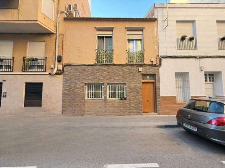 Exterior view of Planta baja for sale in Elche / Elx  with Air Conditioner, Terrace and Storage room