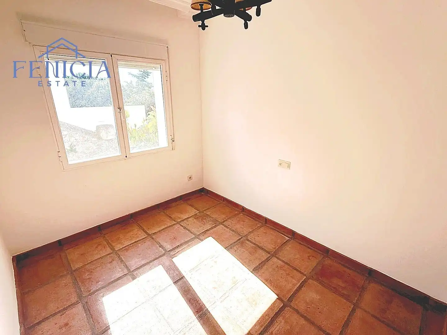 Habitación de Casa o chalet en venta en Almuñécar con Jardín privado, Terraza y Trastero
