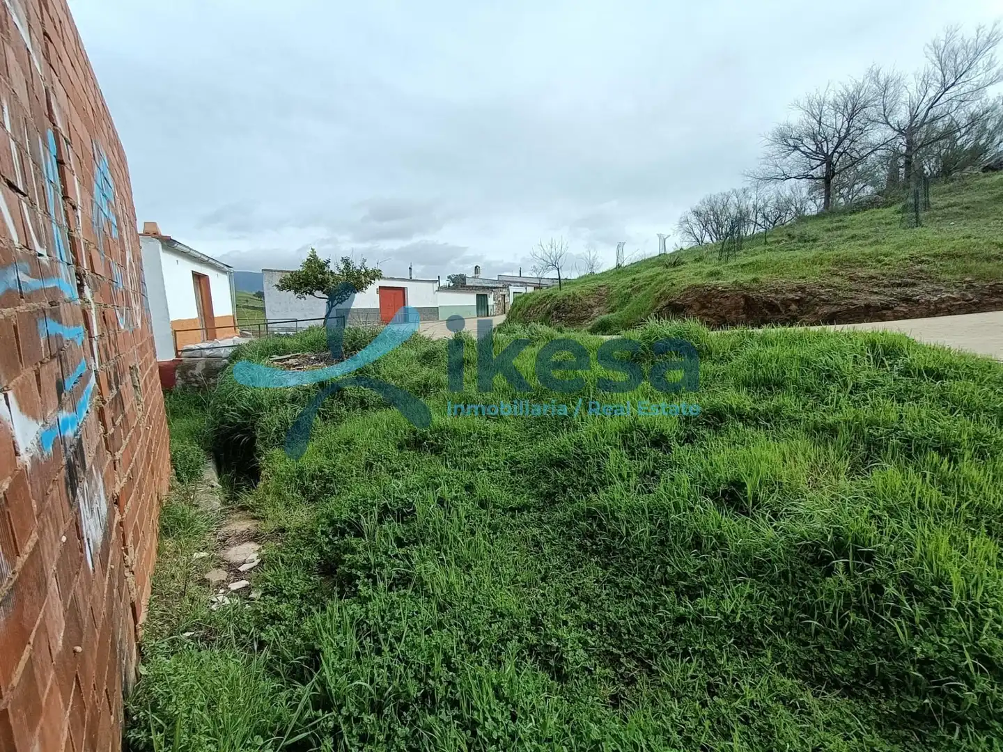 Casa adosada en venda en El Real de la Jara