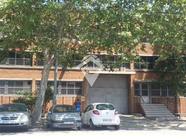 Nave industrial in vendita a Calle BERNAT METGE