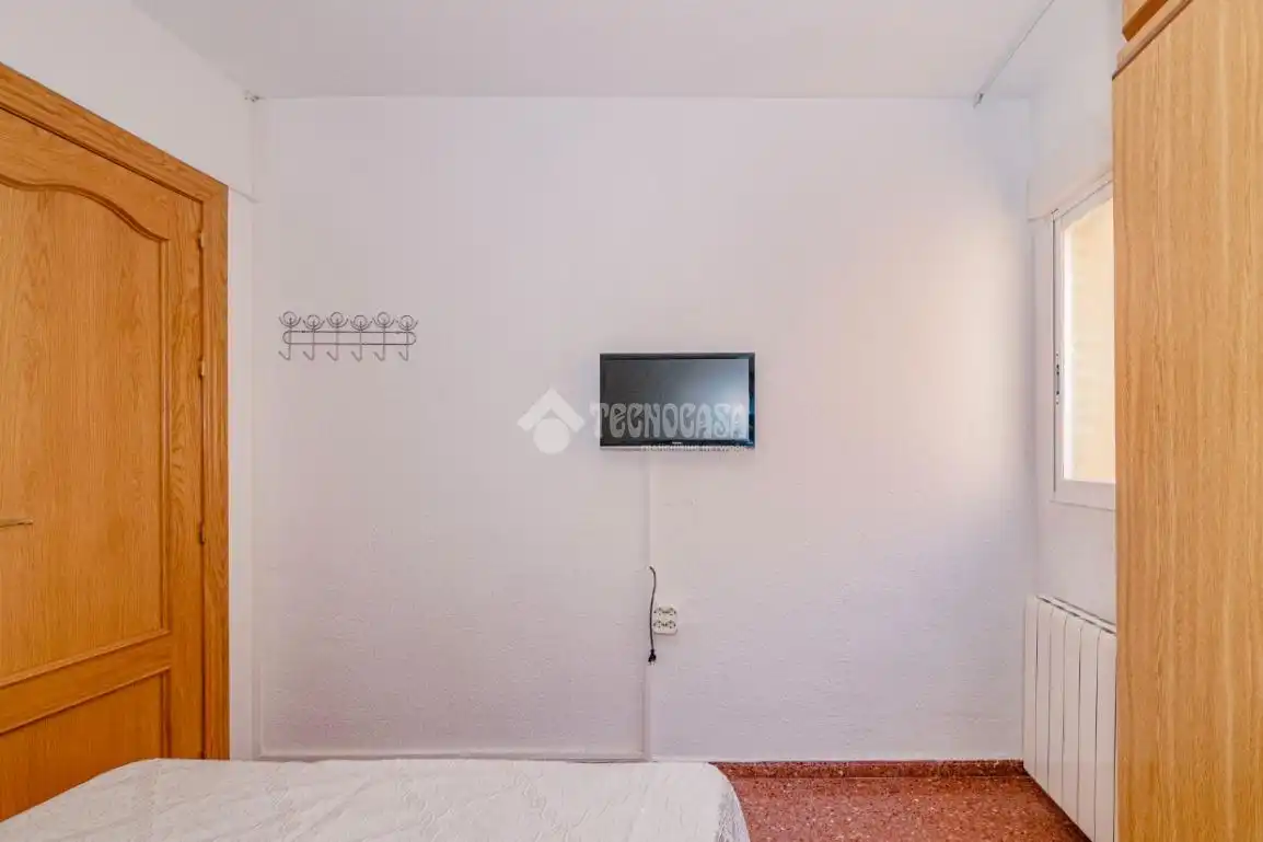 Habitación de Piso en venta en Granada con Calefacción y Balcón