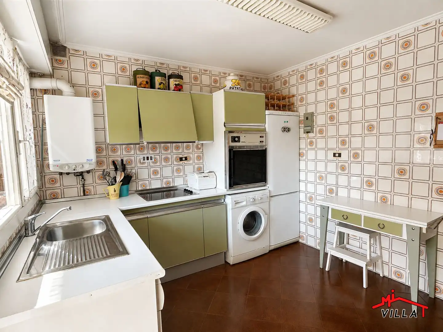 Cocina de Piso en venta en Laredo con Calefacción y Terraza