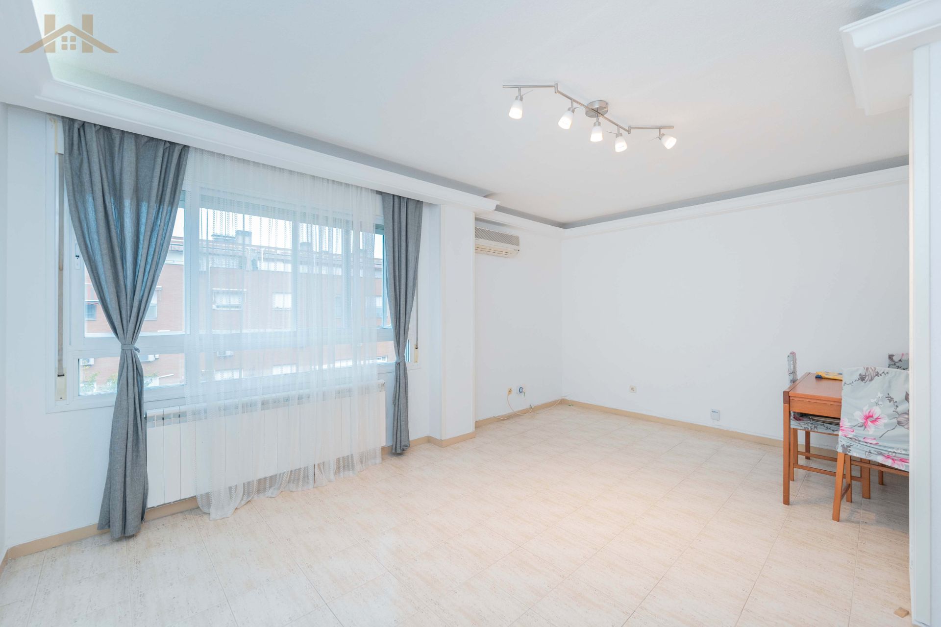 Sala d'estar de Pis en venda en Pinto amb Aire condicionat, Calefacció i Traster