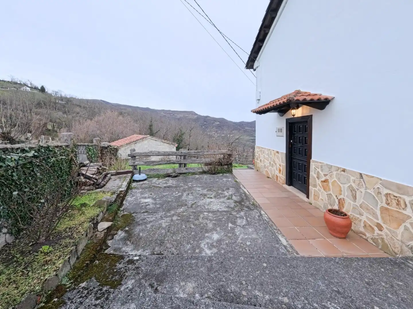 Exterior view of Houses for sale in Aller  with Heating, Private garden and Parquet flooring