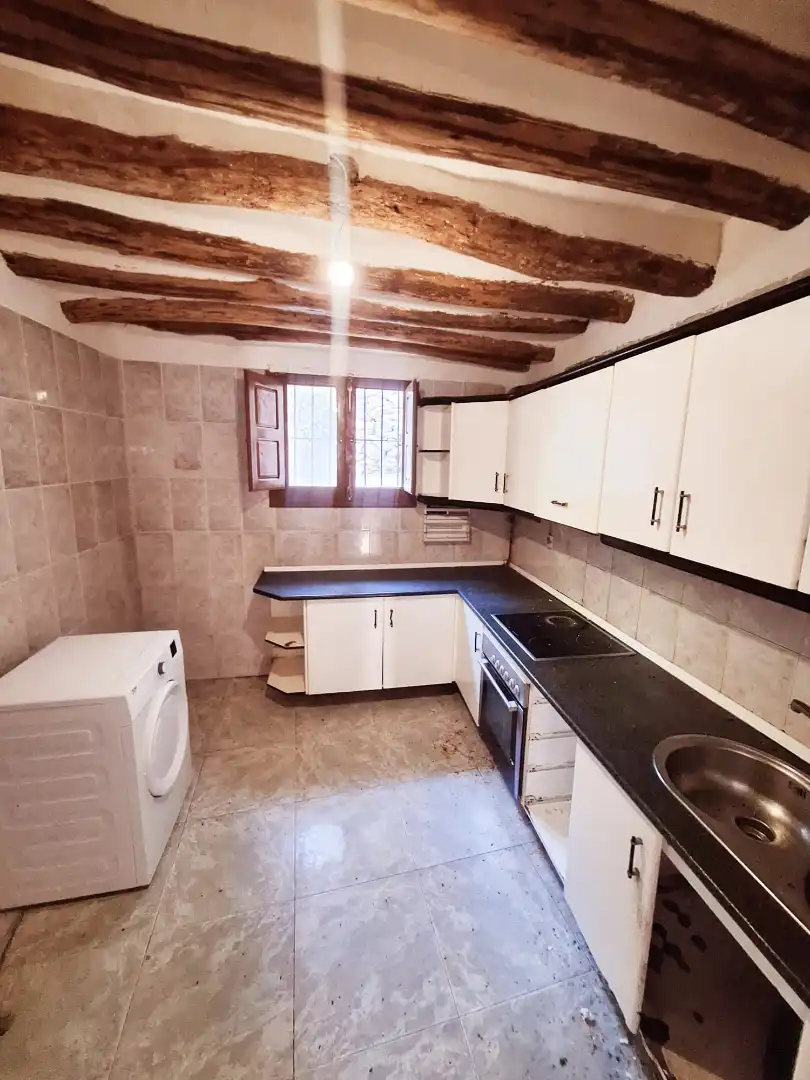 Casa rústica amb terrassa en venda a Calle Iglesia 21, imagen 3